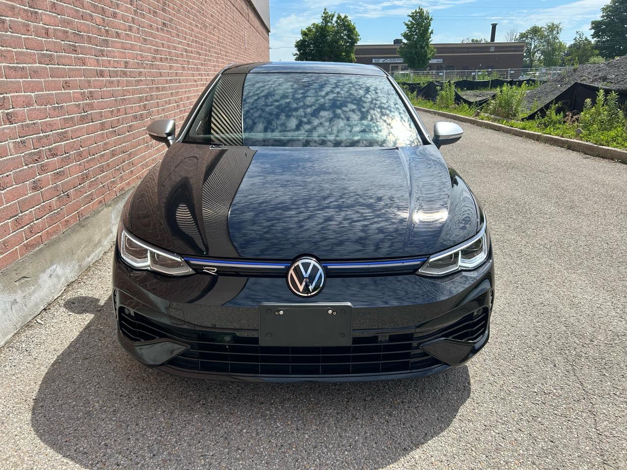 2024 Volkswagen Golf R Manual Photo2