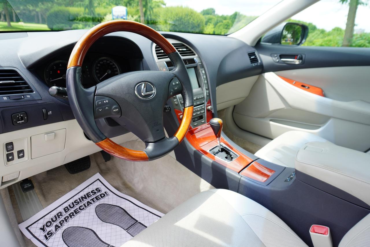 2007 Lexus ES 350 ULTRA PREMIUM / 1 OWNER / GORGEOUS COMBO - Photo #12