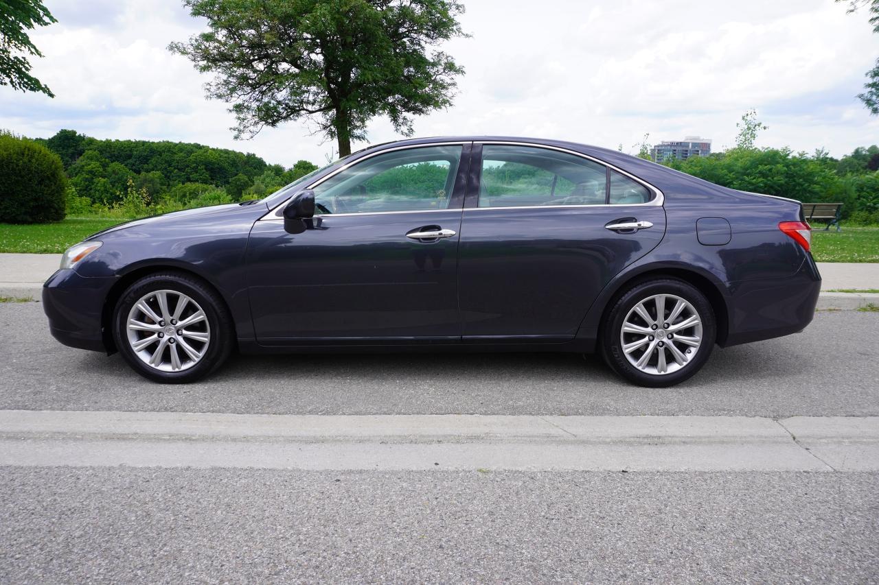 2007 Lexus ES 350 ULTRA PREMIUM / 1 OWNER / GORGEOUS COMBO - Photo #2