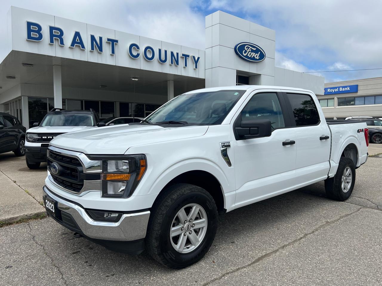 Used 2023 Ford F-150 XLT 4WD SUPERCREW 5.5' BOX for sale in Brantford, ON