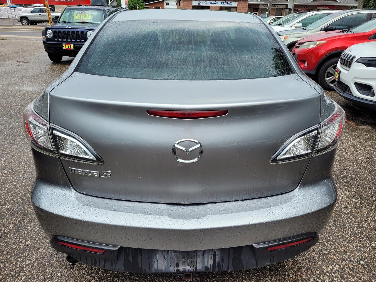 2010 Mazda MAZDA3 4DR SDN MAN GS 1-Own Clean CarFax Finance Trade OK Photo3