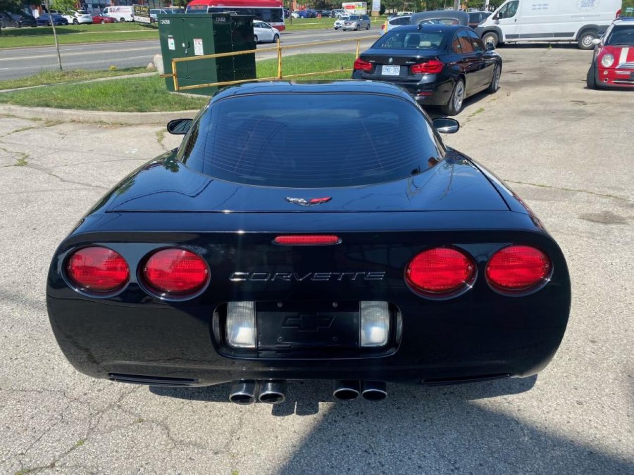 1998 Chevrolet Corvette Base - Photo #6