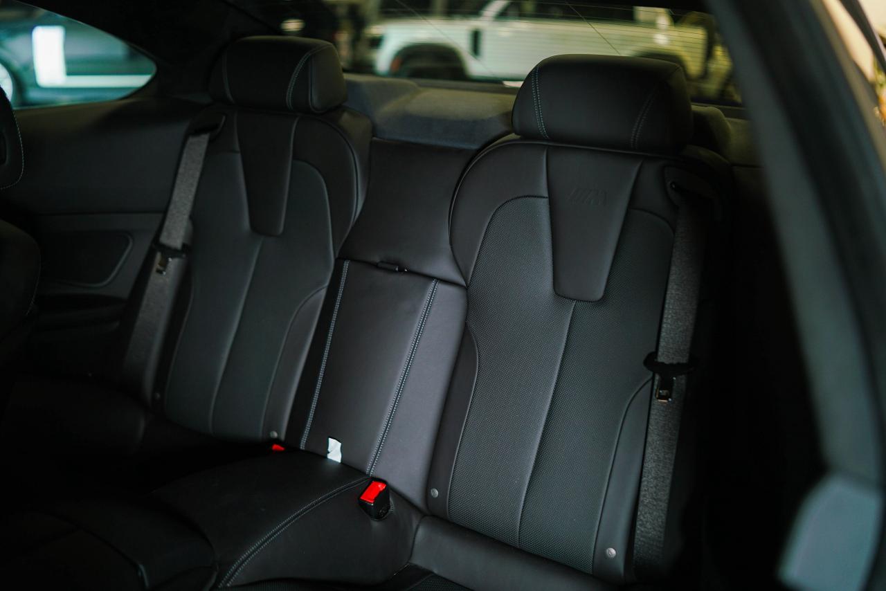 2018 BMW M6 V8 | COUPE | HUD | CARBON FIBER | 20 IN WHEELS Photo