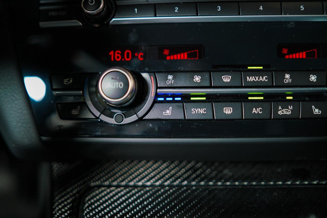 2018 BMW M6 V8 | COUPE | HUD | CARBON FIBER | 20 IN WHEELS Photo