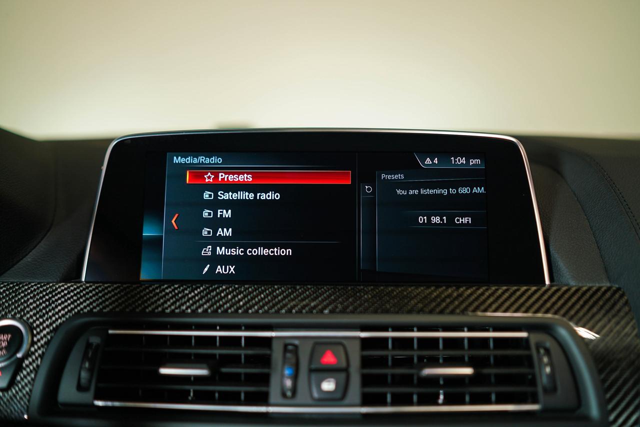 2018 BMW M6 V8 | COUPE | HUD | CARBON FIBER | 20 IN WHEELS Photo