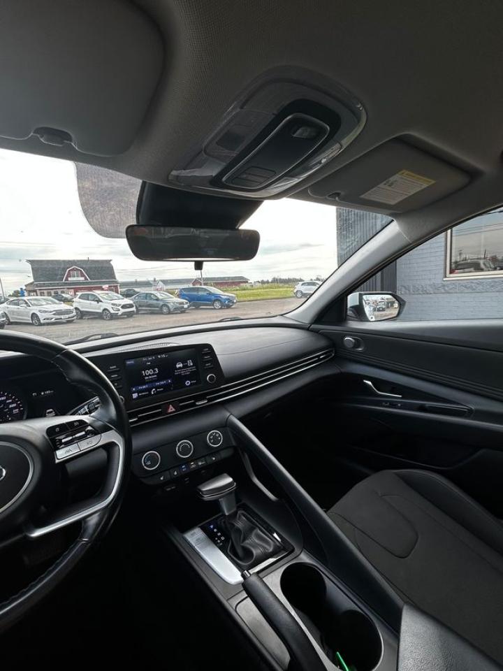 2021 Hyundai Elantra GL - Photo #10