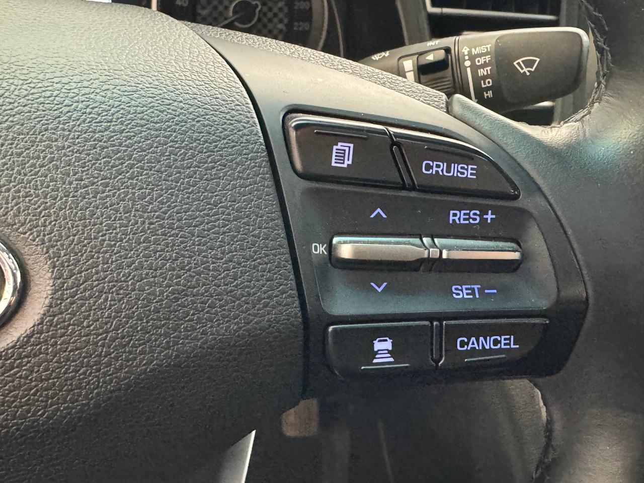 2020 Hyundai Elantra Ultimate+Adpative Cruise+GPS+Roof+GPS+New Tires - Photo #43