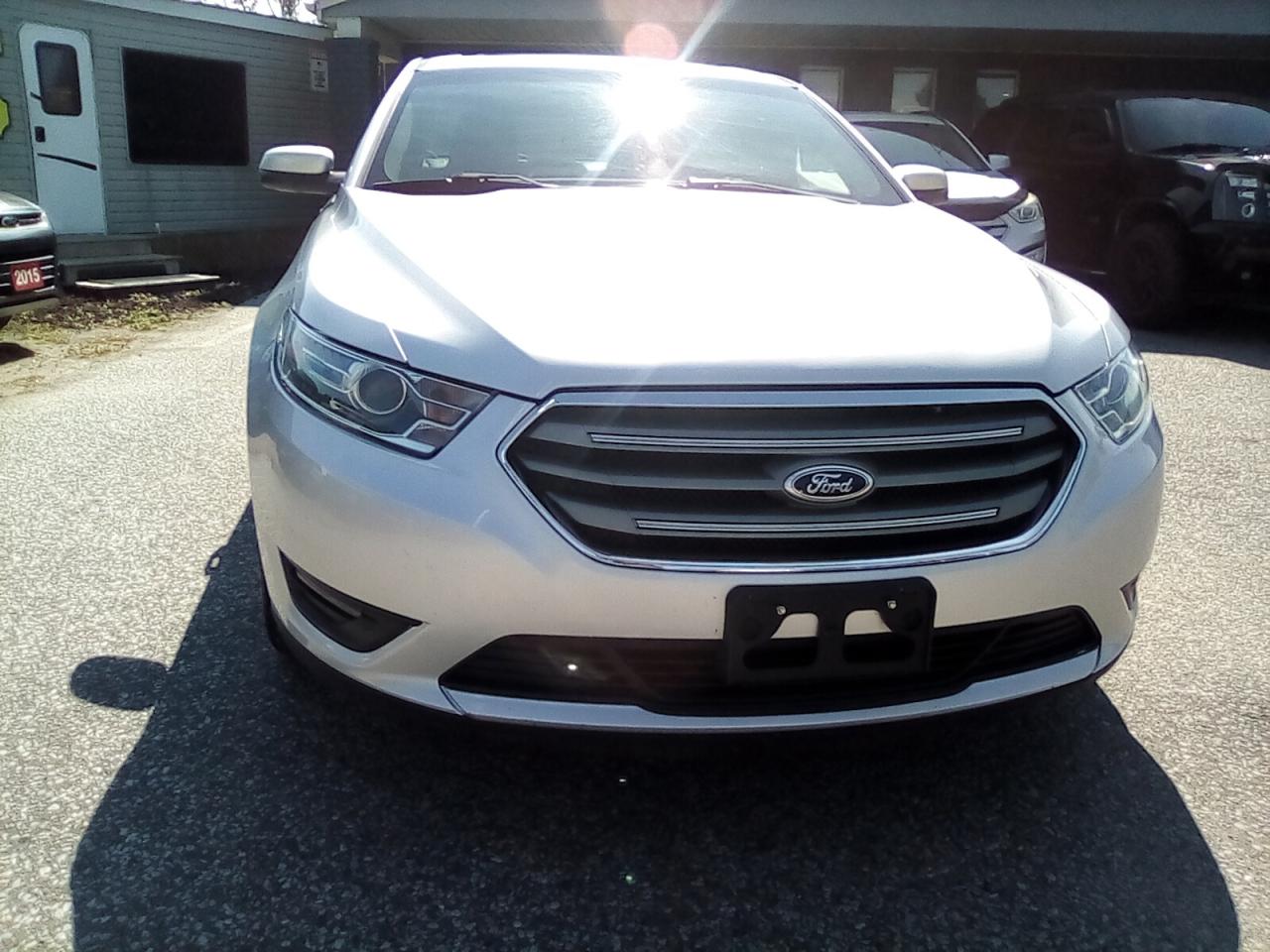 2013 Ford Taurus SEL AWD