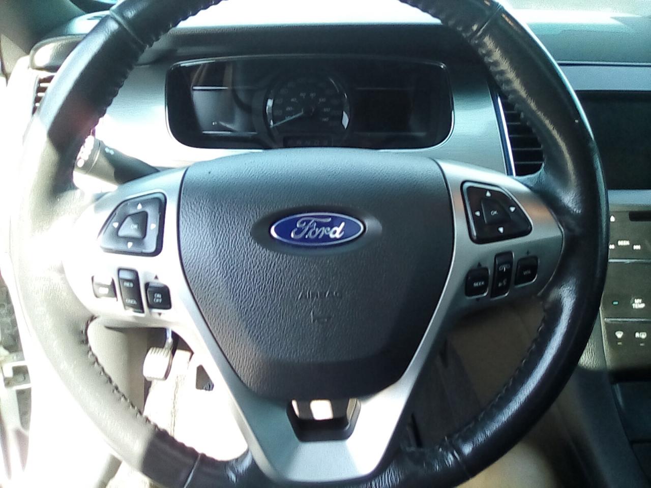 2013 Ford Taurus SEL AWD