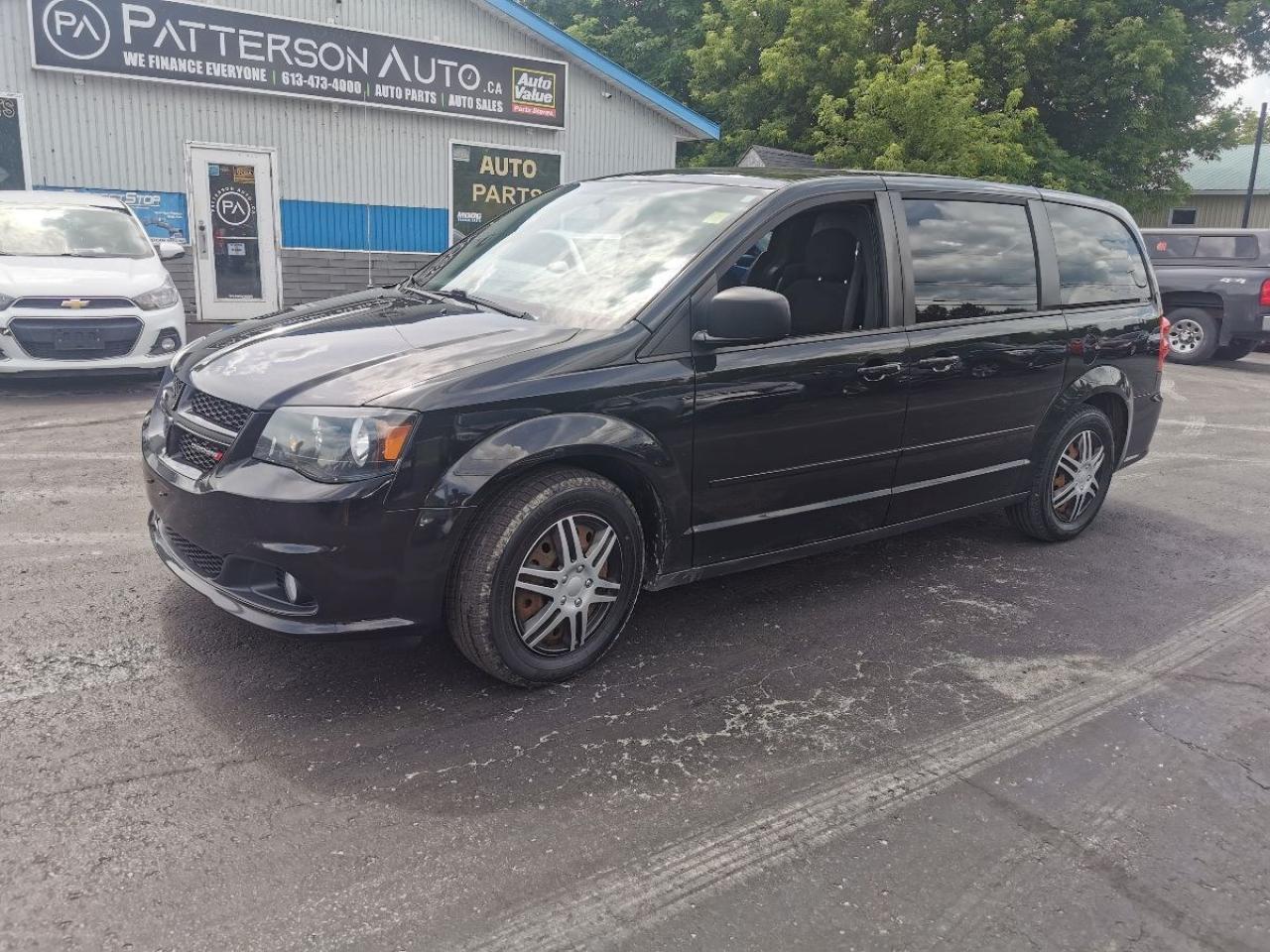 Used 2016 Dodge Grand Caravan SE for sale in Madoc, ON