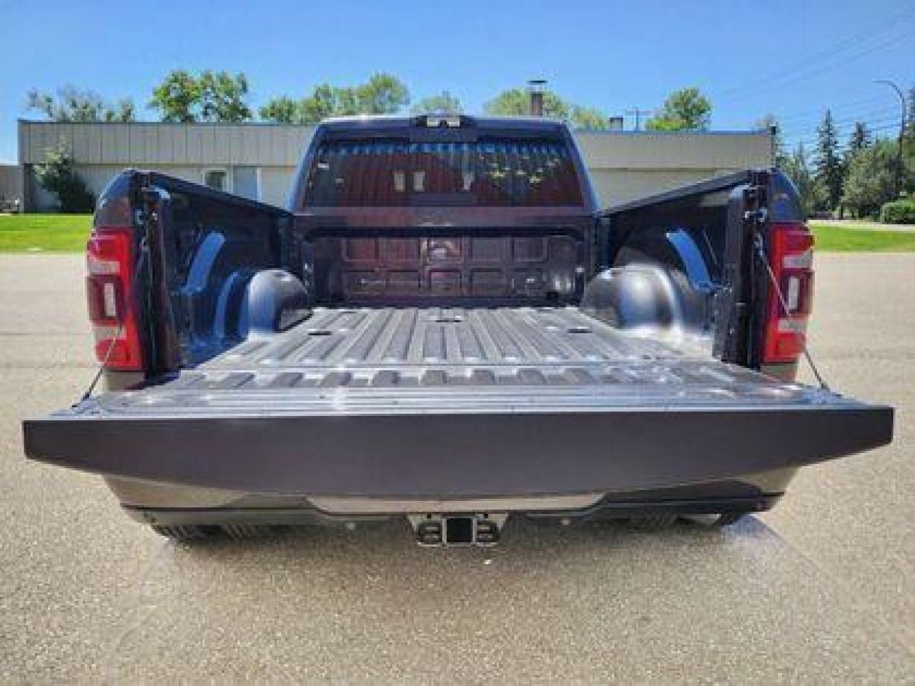 2024 RAM 3500 Laramie Mega Cab, AISIN DUALLY!!!!! #123 Photo4