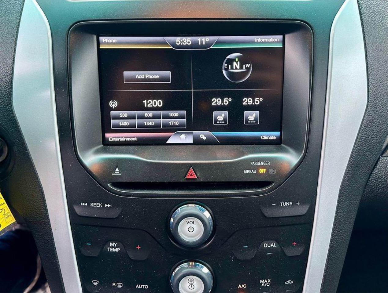 2014 Ford Explorer AWD - 7 Seats Certified - Photo #4