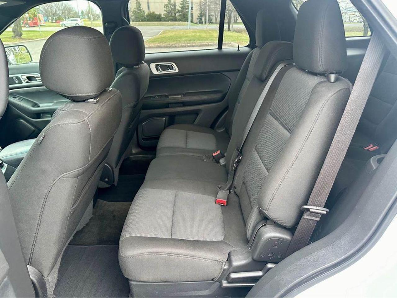 2014 Ford Explorer AWD - 7 Seats Certified - Photo #11