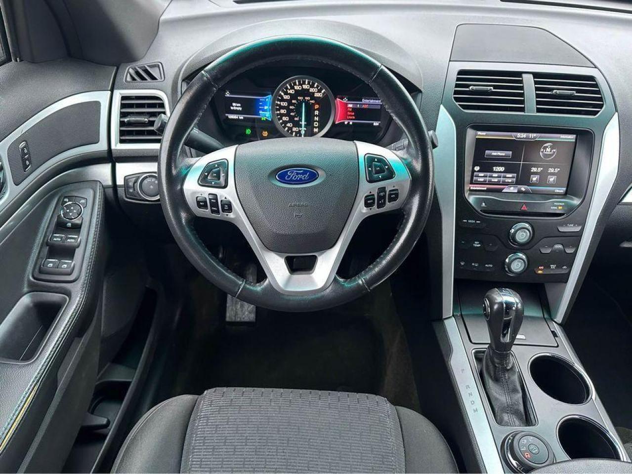 2014 Ford Explorer AWD - 7 Seats Certified - Photo #12