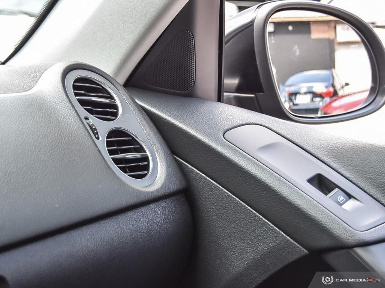 2013 Volkswagen Tiguan AWD Photo