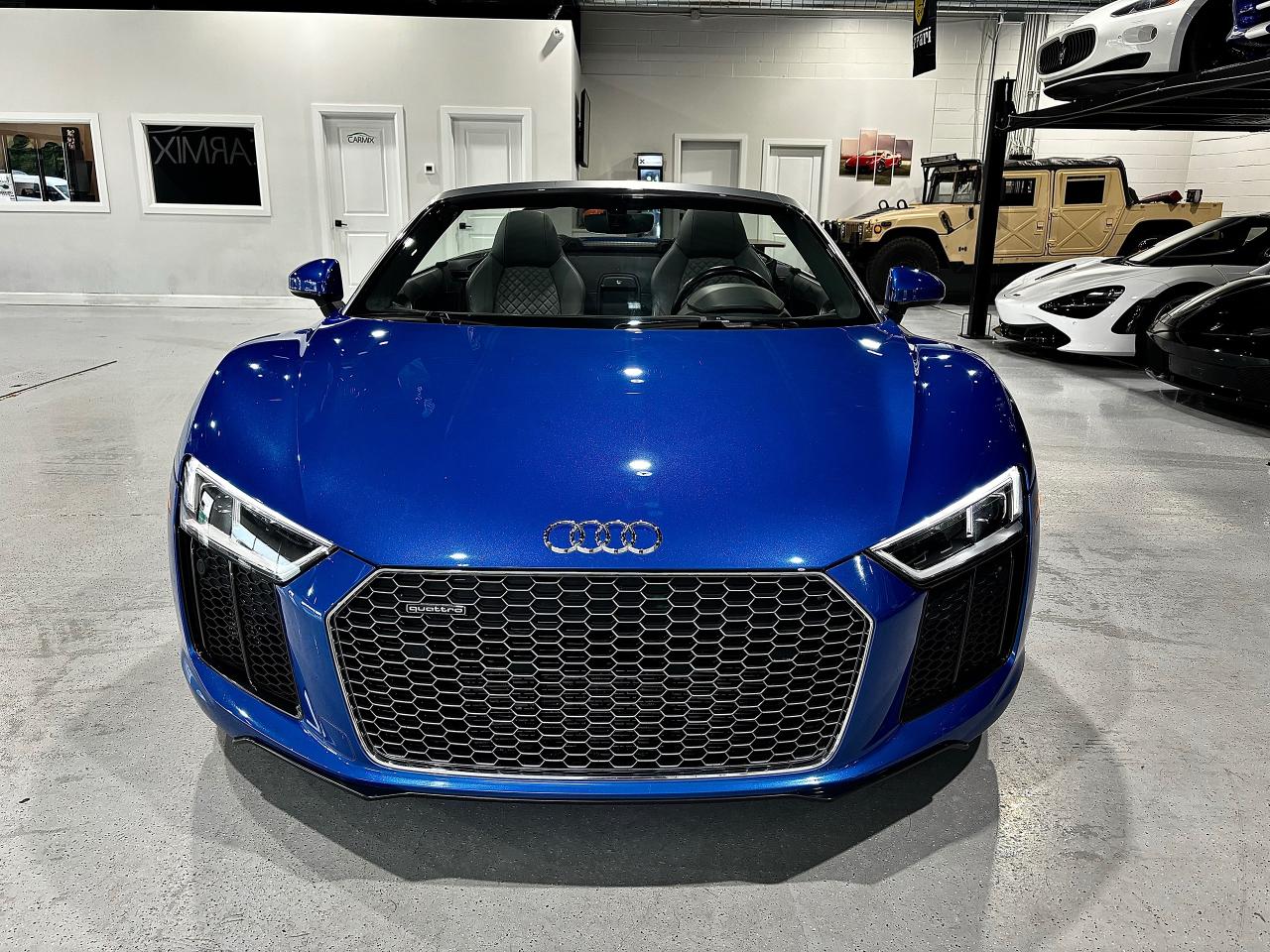 2017 Audi R8 V10 Spider - Photo #2
