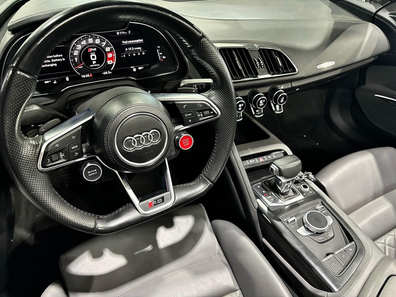 2017 Audi R8 V10 Spider - Photo #22