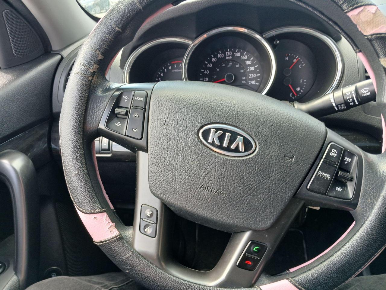 2012 Kia Sorento LX-SUNROOF-WARRANTY - Photo #5