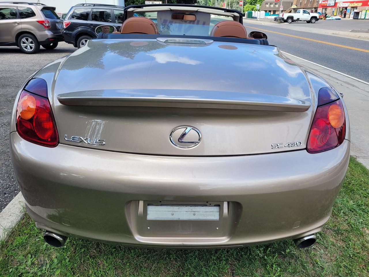 2003 Lexus SC 430 2dr Convertible w/Navigation Clean CarFax Trade OK Photo3