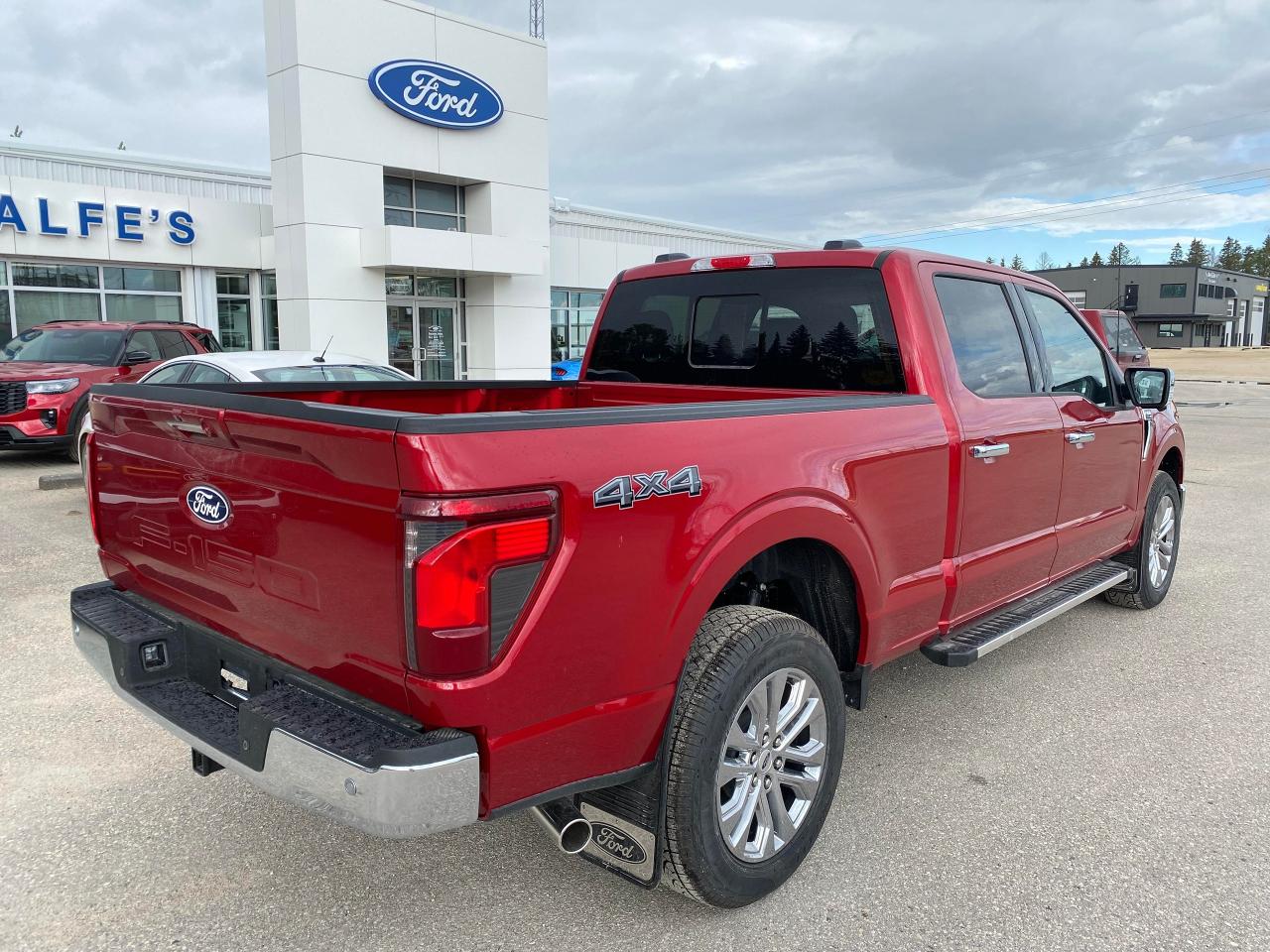 2024 Ford F-150 XLT 4WD SUPERCREW 6.5' BOX Photo5