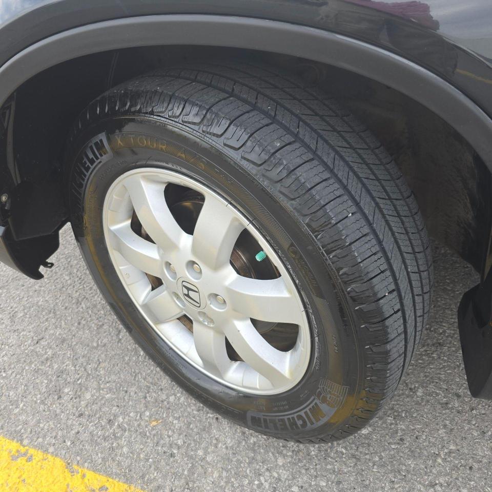 2010 Honda CR-V 2WD 5dr LX - Photo #5