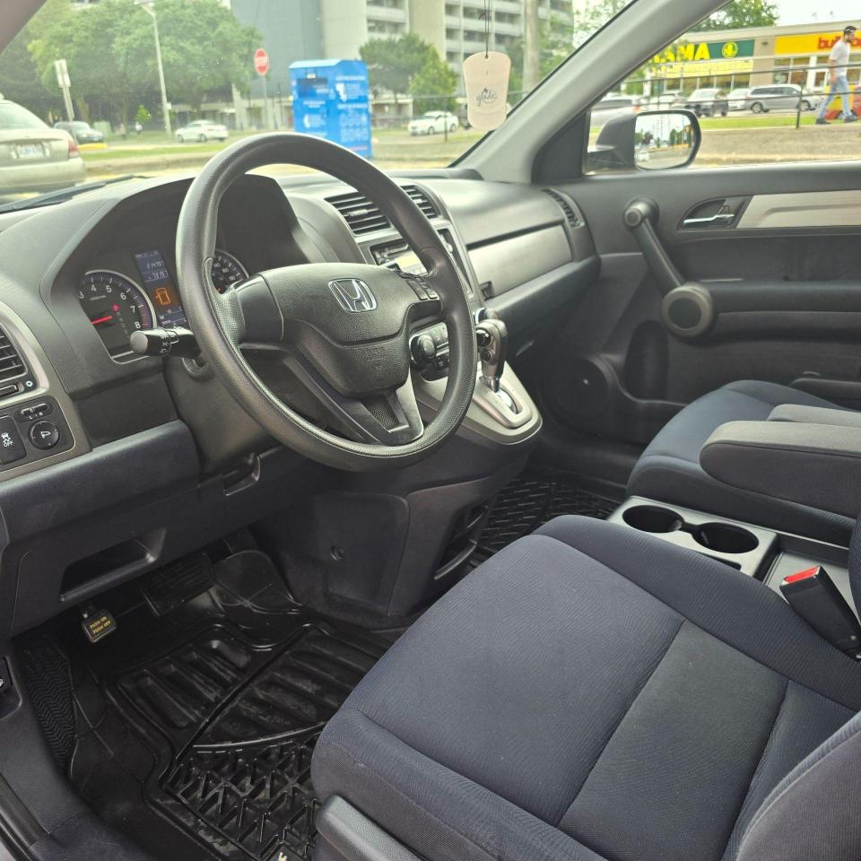 2010 Honda CR-V 2WD 5dr LX - Photo #7
