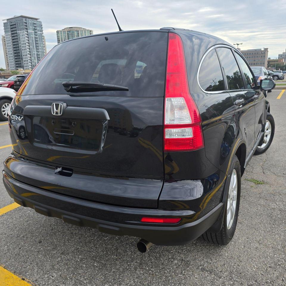 2010 Honda CR-V 2WD 5dr LX - Photo #14