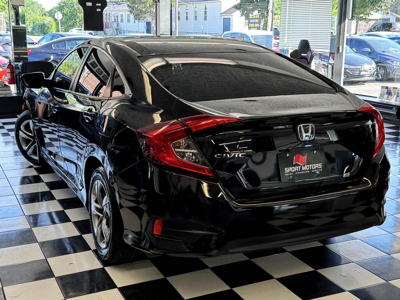 2016 Honda Civic LX+Camera+ApplePlay+New Tires+CLEAN CARFAX Photo14