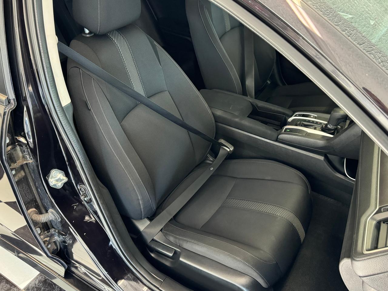 2016 Honda Civic LX+Camera+ApplePlay+New Tires+CLEAN CARFAX - Photo #22