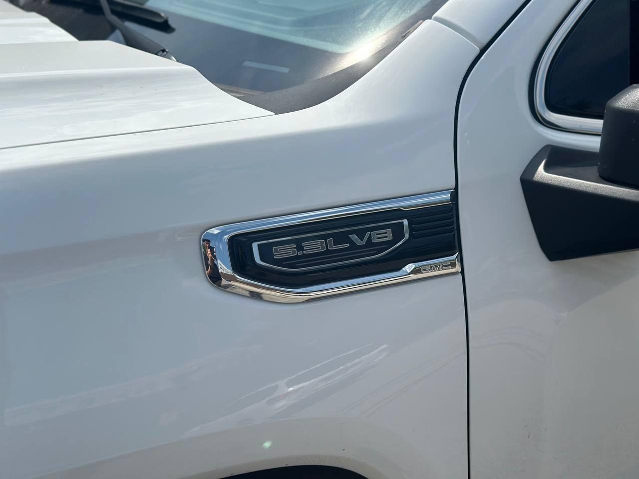 2022 GMC Sierra 1500 4WD 157" SLE - Photo #17