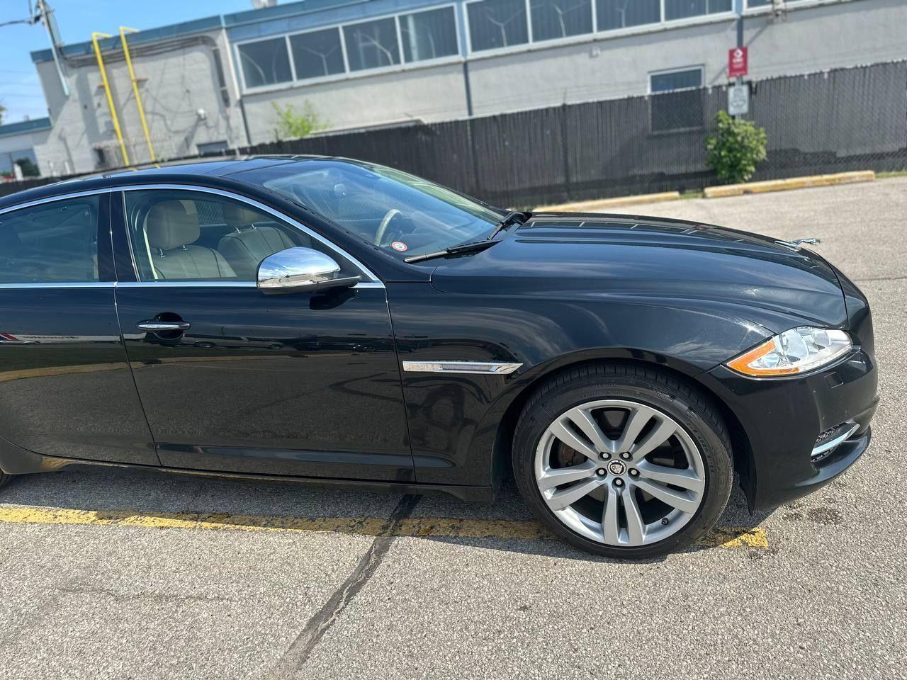 2013 Jaguar XJ  Photo4