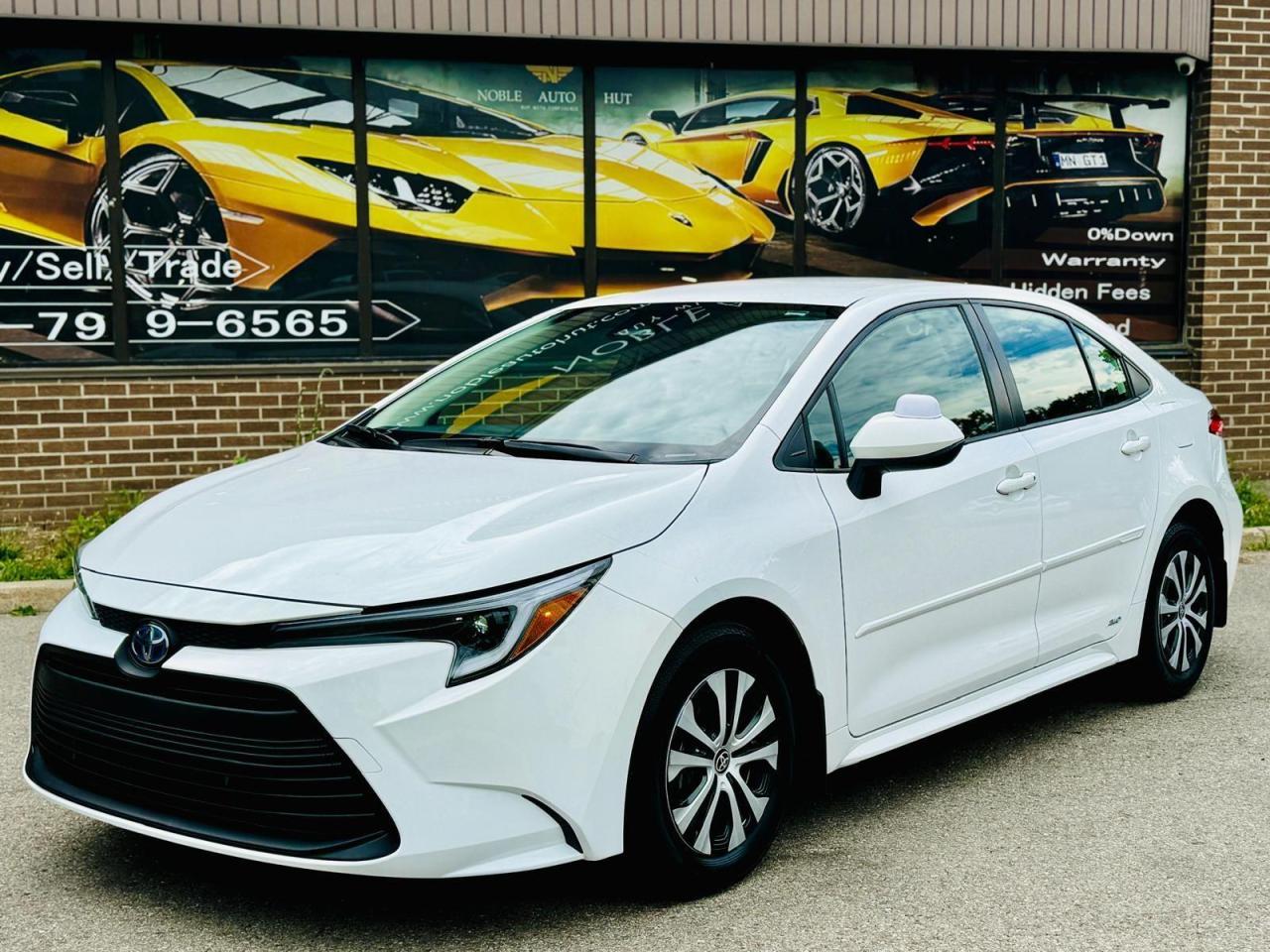 2023 Toyota Corolla LE Hybrid AWD Photo3