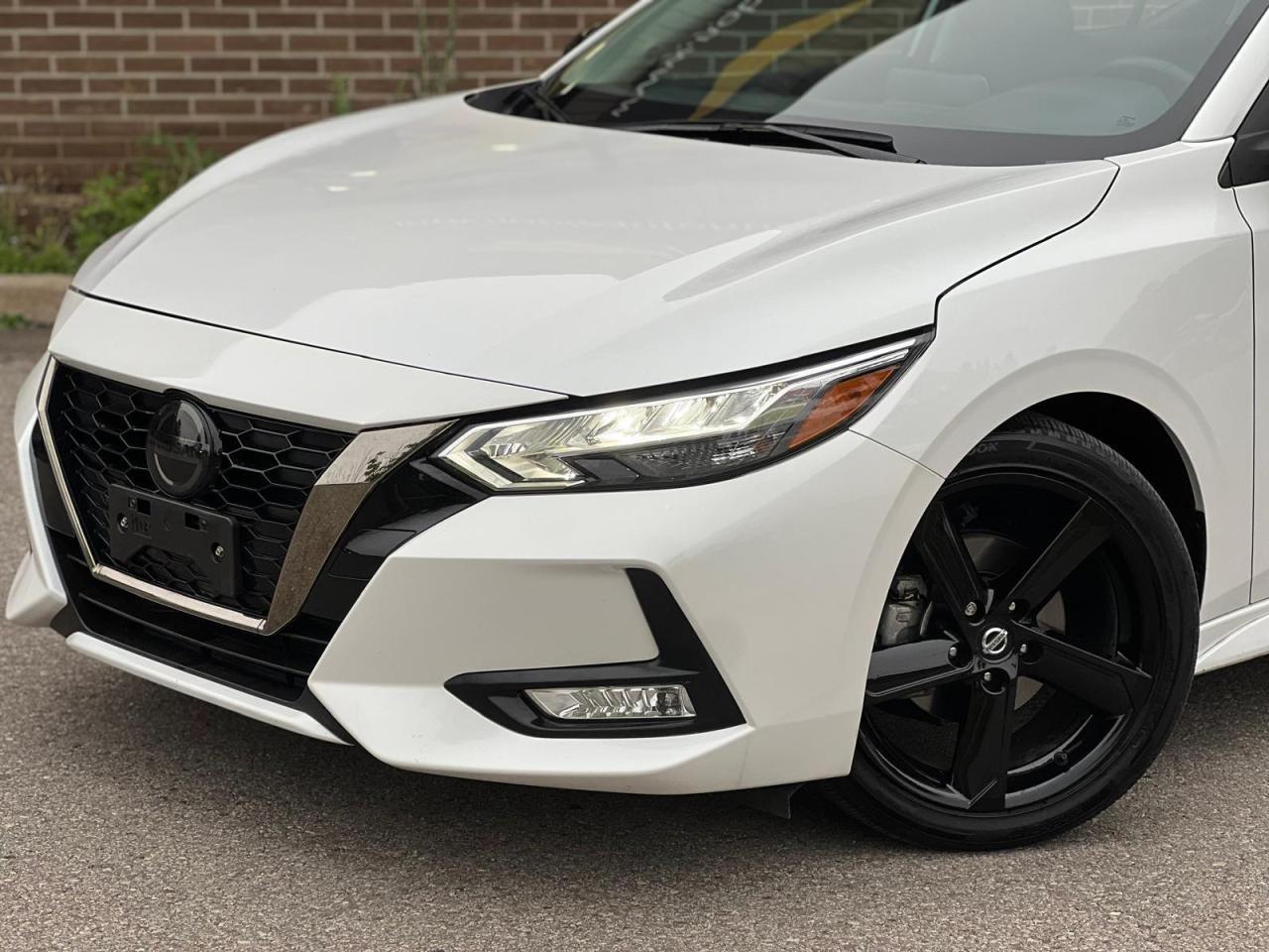 2022 Nissan Sentra SR Photo2