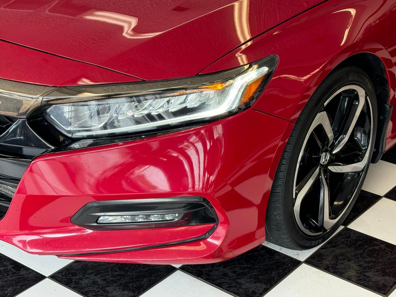 2019 Honda Accord Sport 1.5L+Apple Play+Lane Keep+Roof+CLEAN CARFAX Photo107