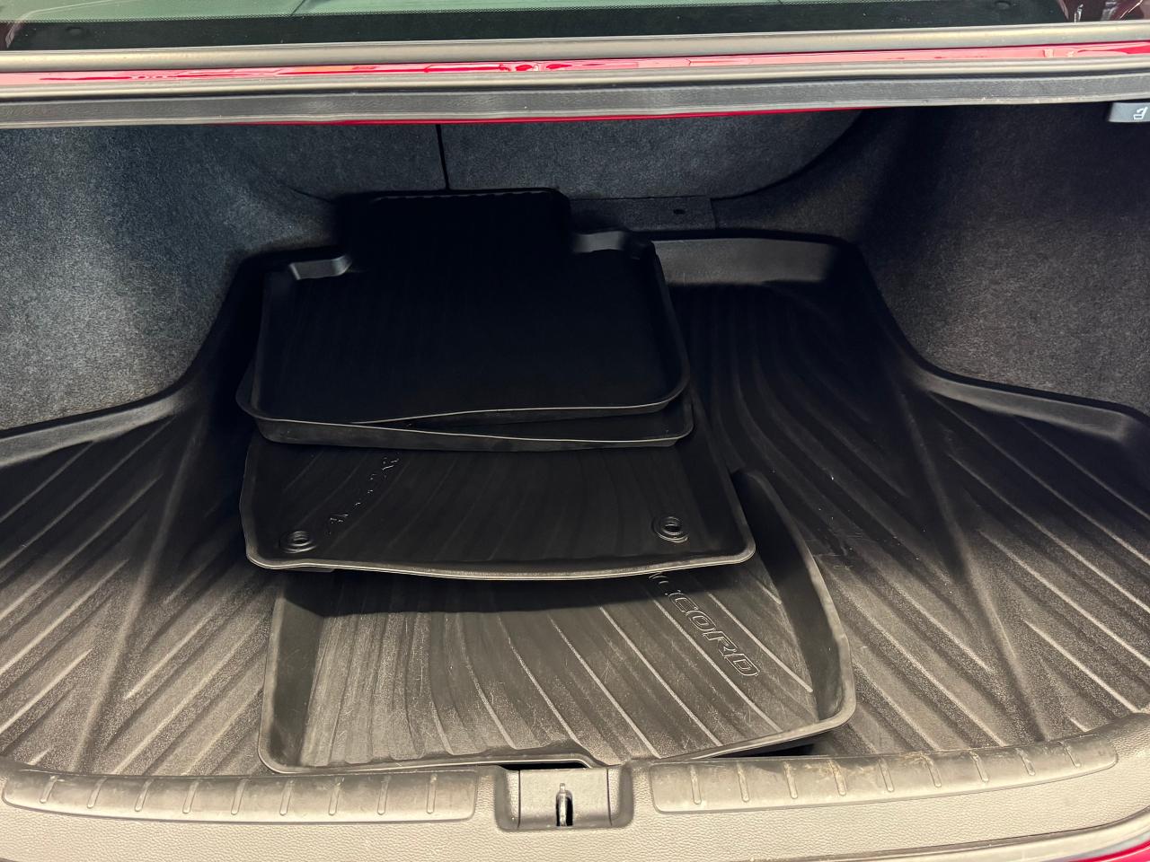 2019 Honda Accord Sport 1.5L+Apple Play+Lane Keep+Roof+CLEAN CARFAX - Photo #27