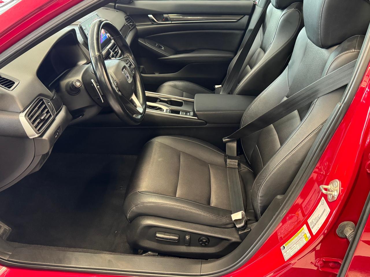 2019 Honda Accord Sport 1.5L+Apple Play+Lane Keep+Roof+CLEAN CARFAX - Photo #20