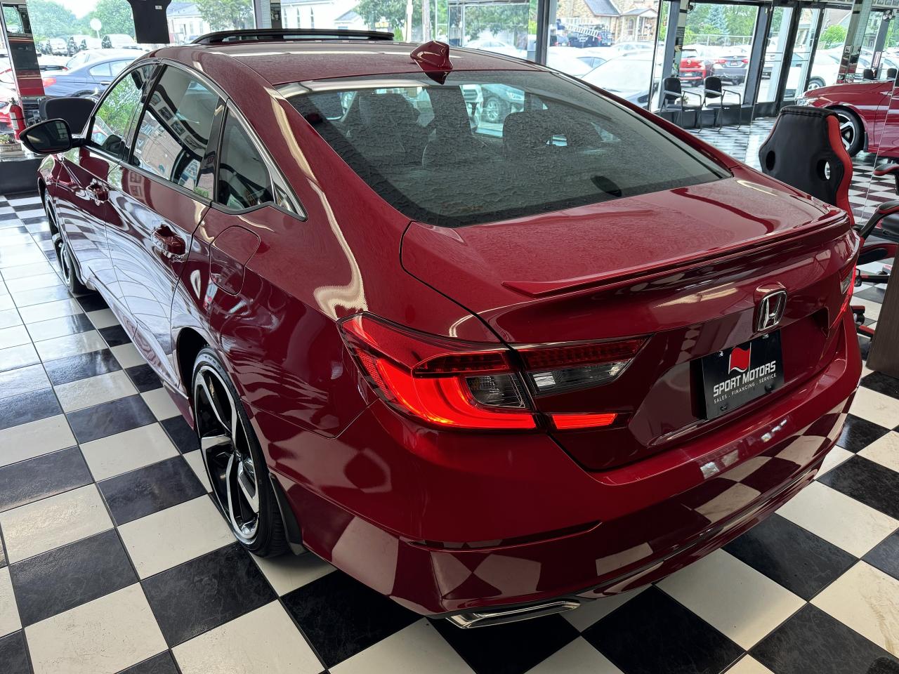 2019 Honda Accord Sport 1.5L+Apple Play+Lane Keep+Roof+CLEAN CARFAX - Photo #4
