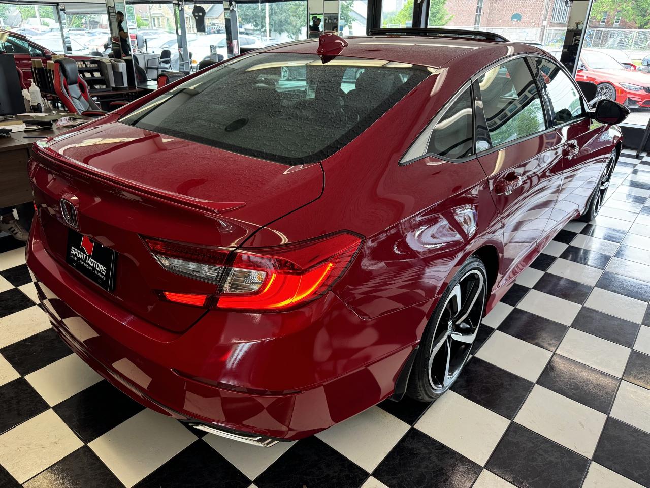 2019 Honda Accord Sport 1.5L+Apple Play+Lane Keep+Roof+CLEAN CARFAX - Photo #6