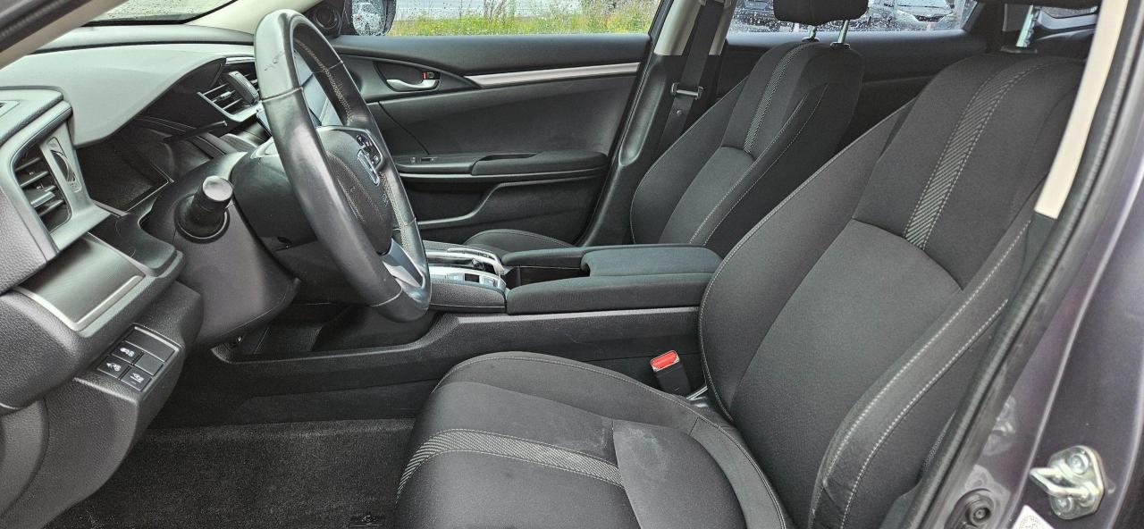 2018 Honda Civic SE - Photo #11