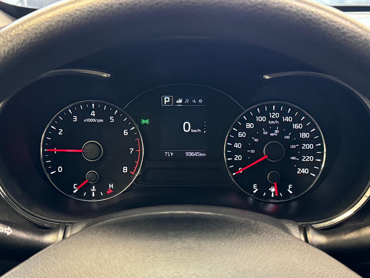 2017 Kia Forte LX+New Tires+Camera+ApplePlay+A/C+Remote Start - Photo #16