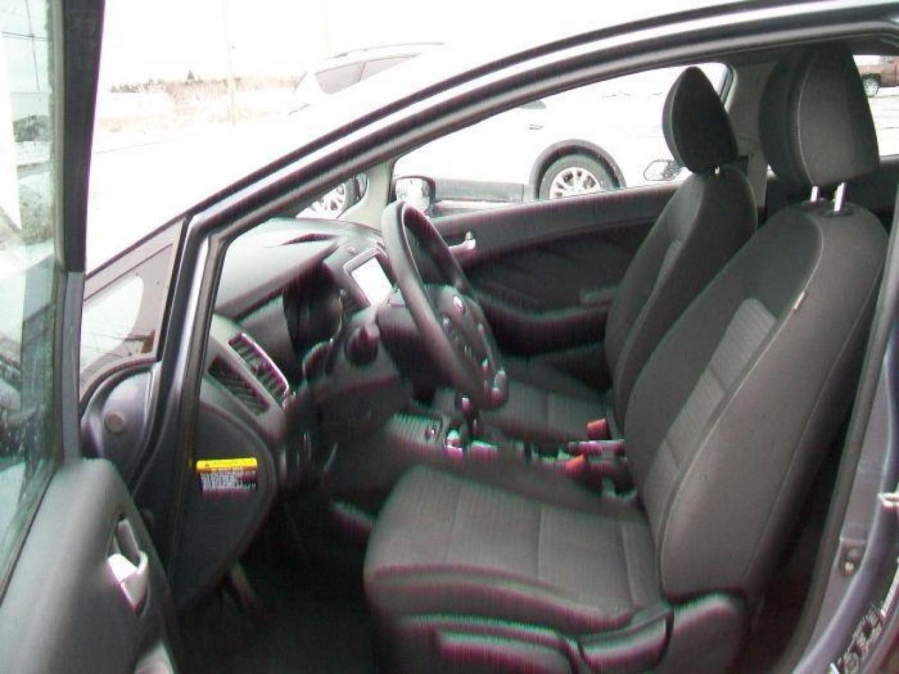 2018 Kia Forte LX - Photo #7