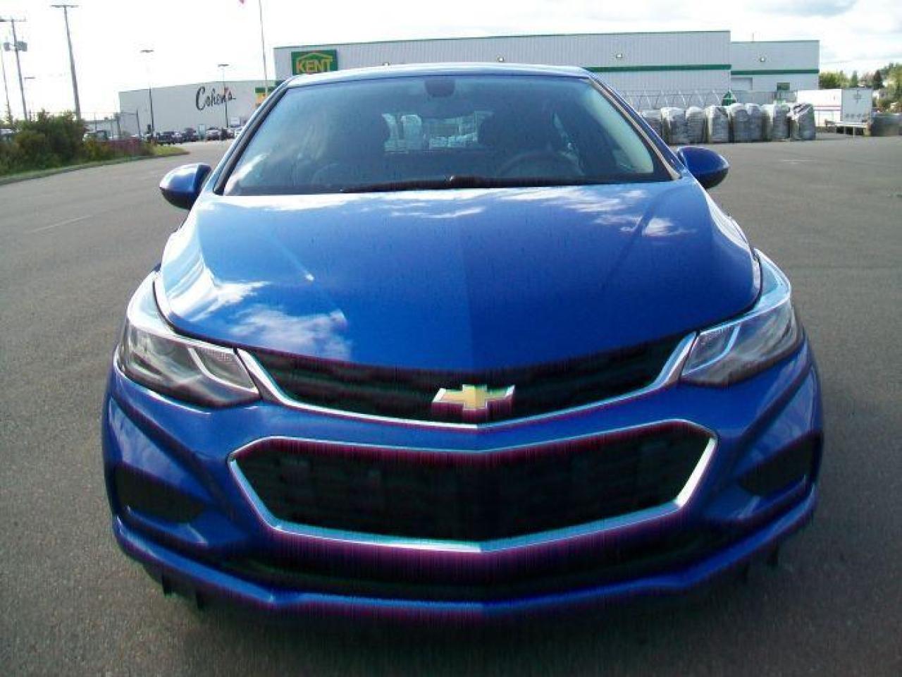 2017 Chevrolet Cruze LT - Photo #3