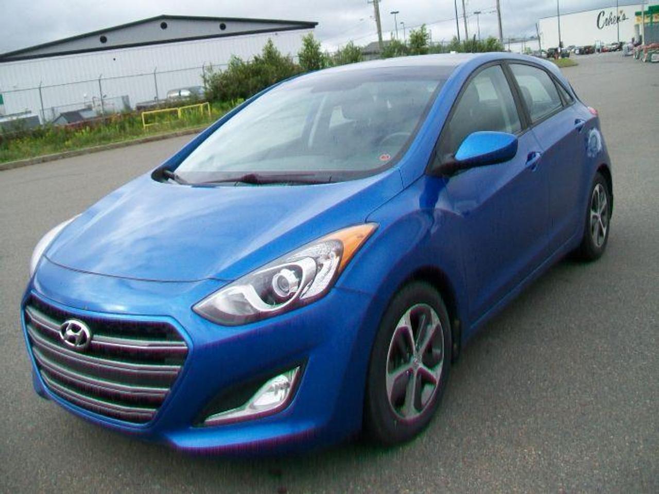 2017 Hyundai Elantra GT  - Photo #1