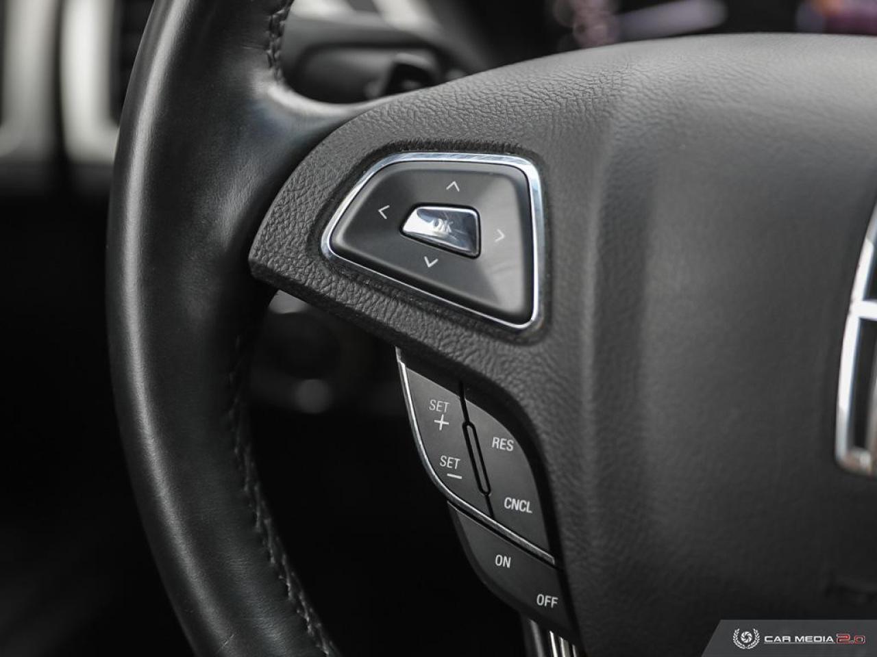 2015 Lincoln MKZ 2.0 Ecoboost Photo