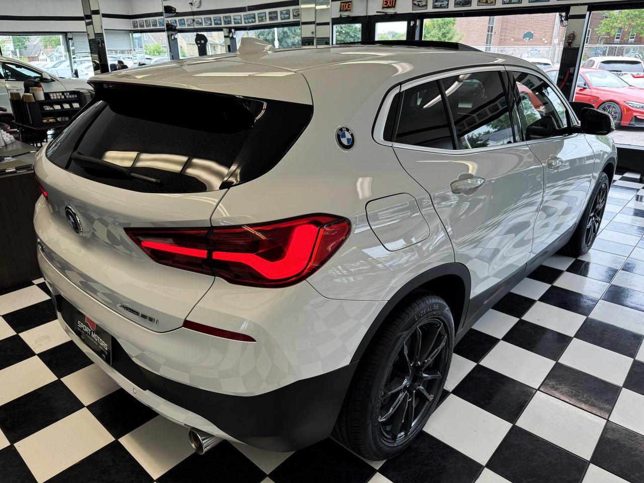 2018 BMW X2 X2 Xdrive28i+Roof+GPS+Camera+NewTires+CLEAN CARFAX - Photo #9