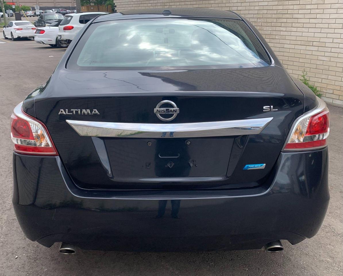 2015 Nissan Altima 2.5 S Photo