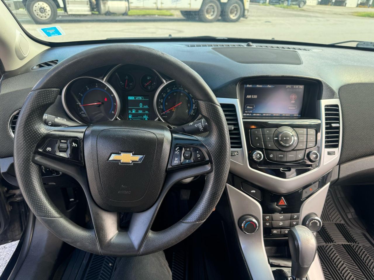 2016 Chevrolet Cruze LT - Photo #17