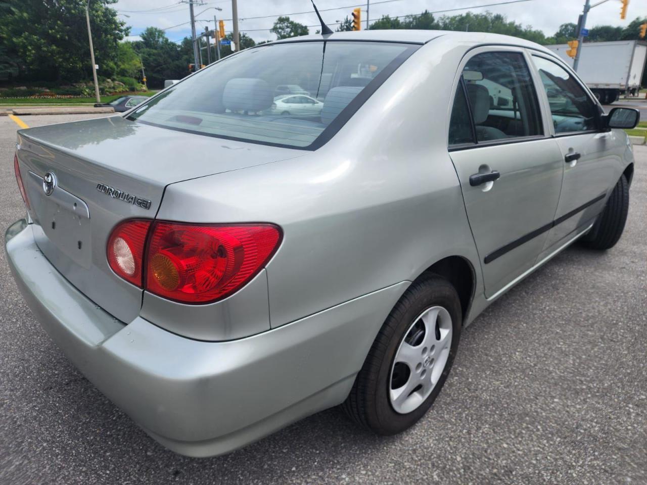 2003 Toyota Corolla 4DR SDN CE AUTO Photo3