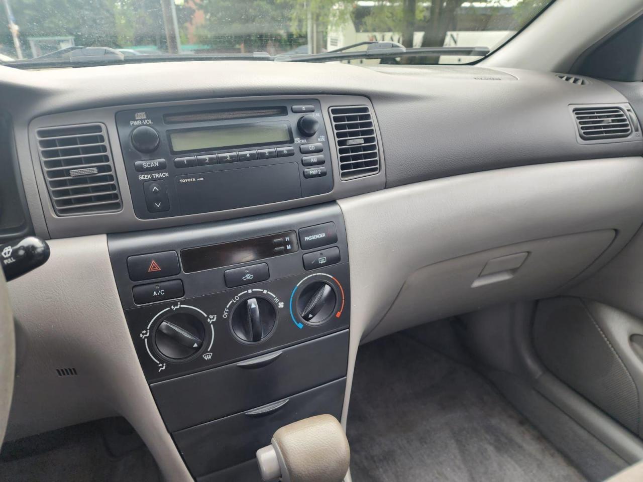 2003 Toyota Corolla 4DR SDN CE AUTO - Photo #10