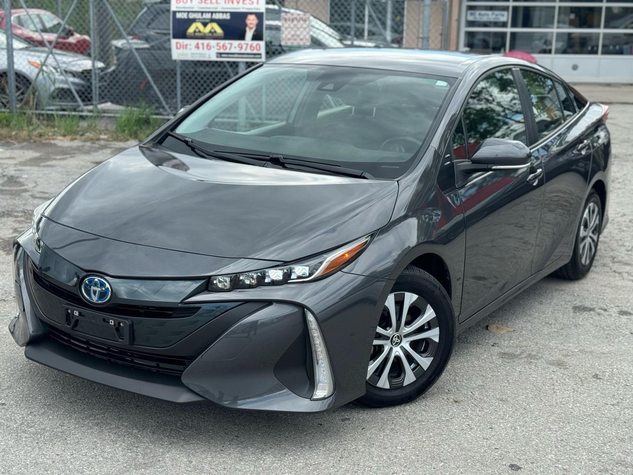 **PRIUS PRIME**PLUG IN HYBRID* *  *GAS SAVER* CERTIFIED* *AUTOMATIC* *BLIND SPOT ALERT*<div><br></div><div>Safety Certified included in Price | By Appointment only!</div><div><br></div><div>Year :2022</div><div>Price: $26,880</div><div>Make: Toyota Prius </div><div>Model: Prius prime plug in hybrid </div><div>Kms: 31,320</div><div><br></div><div>Sport empire cars</div><div>Offering a beautiful 2022 Toyota Prius PRIME with ONLY 31,320kms!! For the affordable price of only $26,880+HST and licensing. Beautiful gray exterior with a black interior. Vehicle COMES SAFETY CERTIFIED!! Vehicle is professionally detailed and safety certified ready to go. Perfect combination of reliability, comfort and luxury. Attractive features like adaptive cruise control, heated seats and much much more. </div><div><br></div><div>Buy with Trust with an Ontario registered dealer.</div><div><br></div>